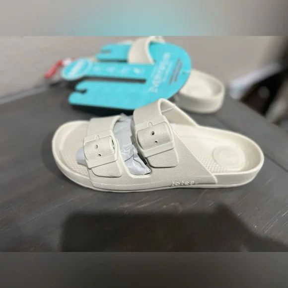 Totes women’s Lightweight Waterproof Adjustable Double Buckle Slide Sandals - Picture 3 of 8